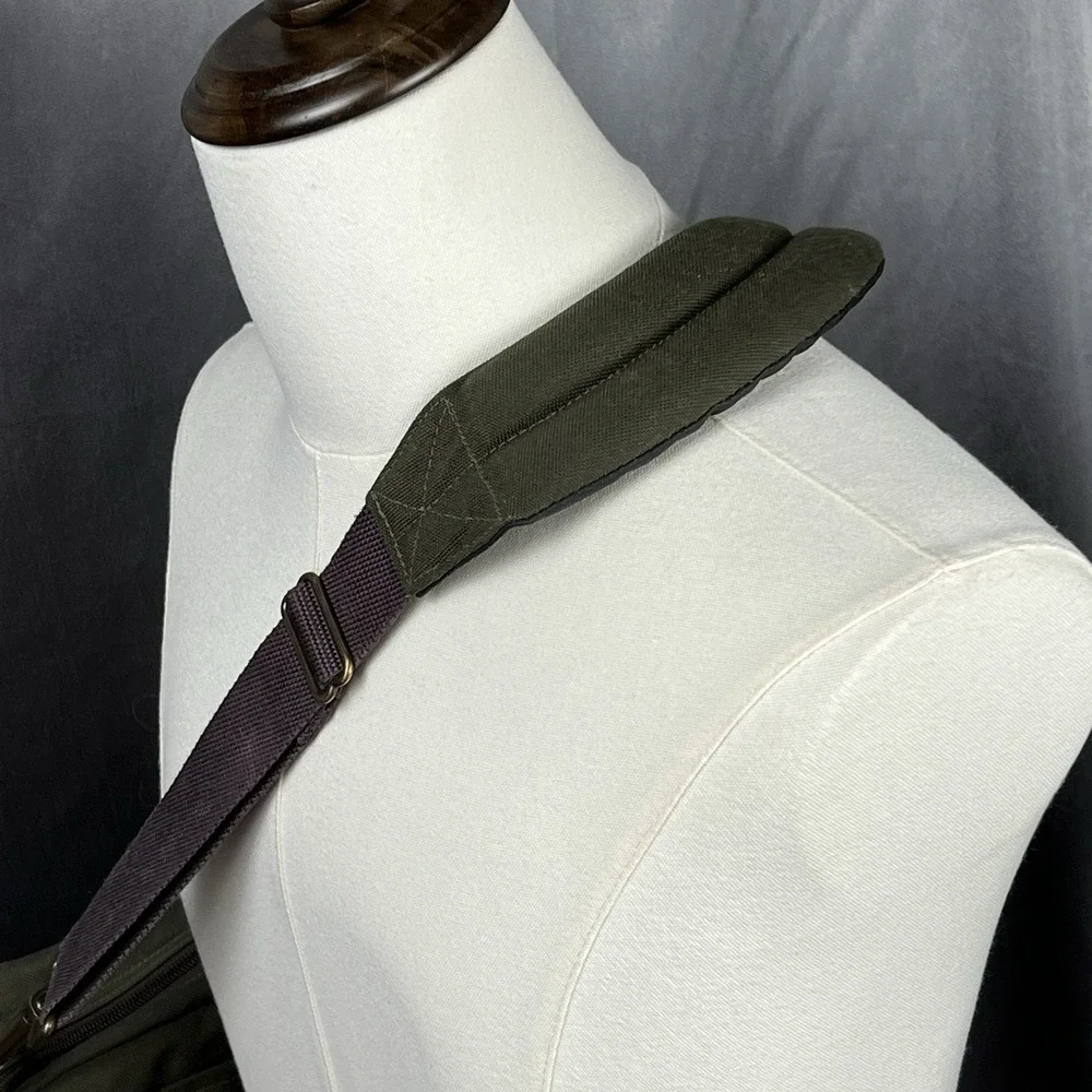 LL Bean Messenger Bag Briefcase Nylon Canvas Leather Trim Strap Green VTG 90s